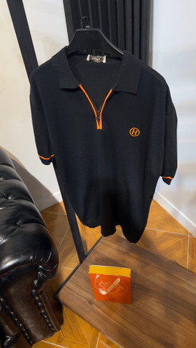 تیشرت یقه دار هرمس